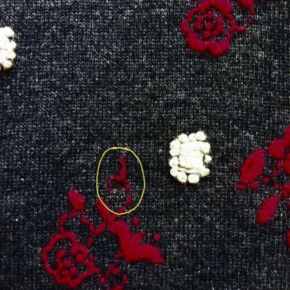 Woolrich VTG Women's Wool Blend Cropped Full-Zip Embroidered Vest - Picture 7 of 7